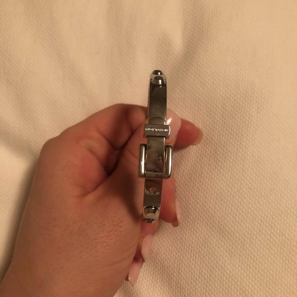 Michael Kors silver buckle bracelet - Picture 5 of 7